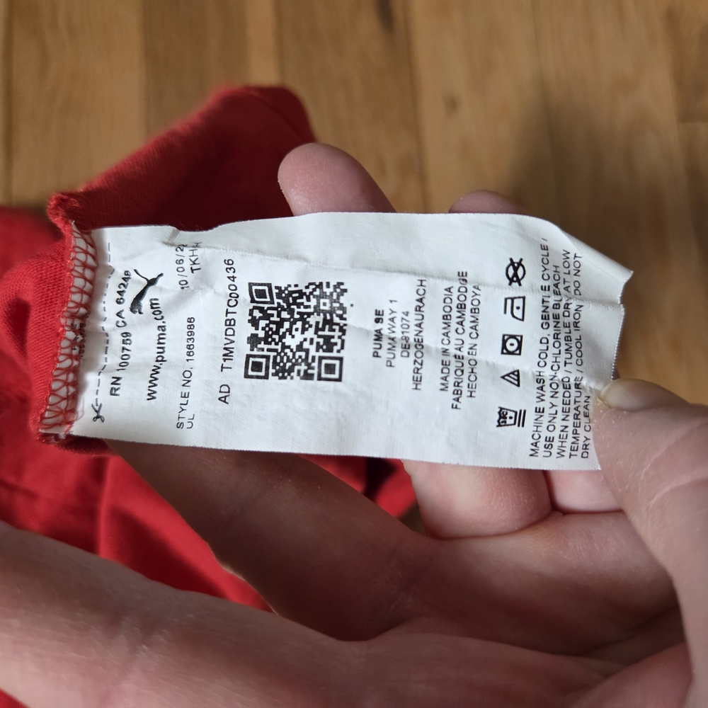 5/$20 Puma Kids Red Short Sleeve Tee with Logo Size 8 - Picture 5 of 5